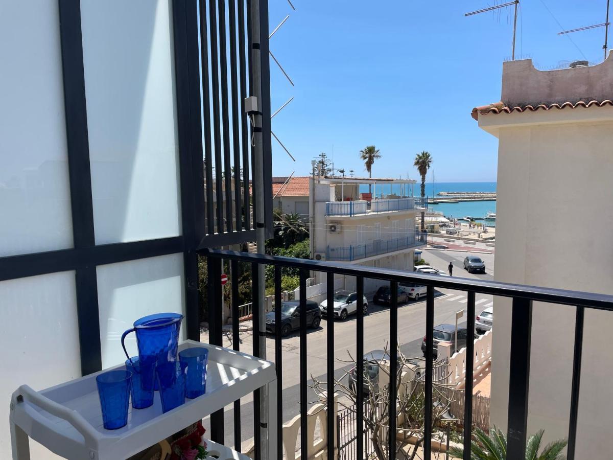 La Terrazza Sul Porto Marina di Ragusa Exterior foto